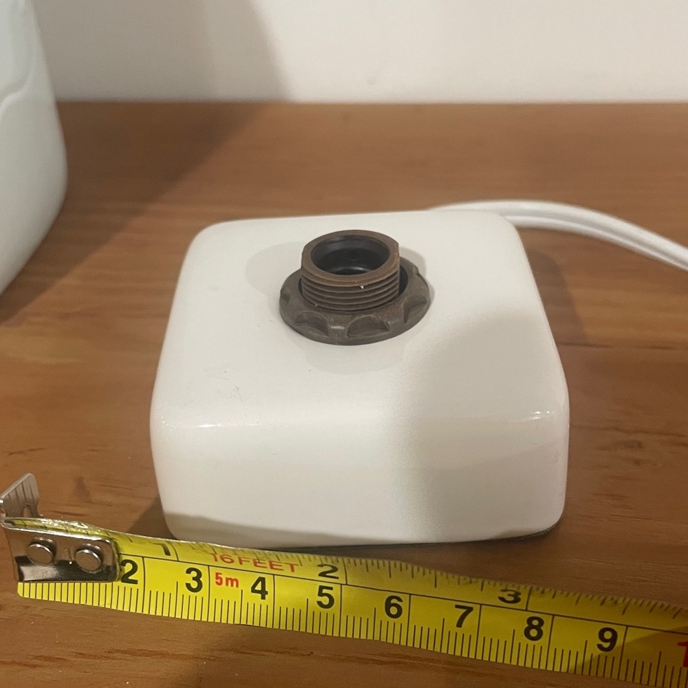 🎆 SCENTSY Chasing Fireflies Warmer - Picture 8 of 10